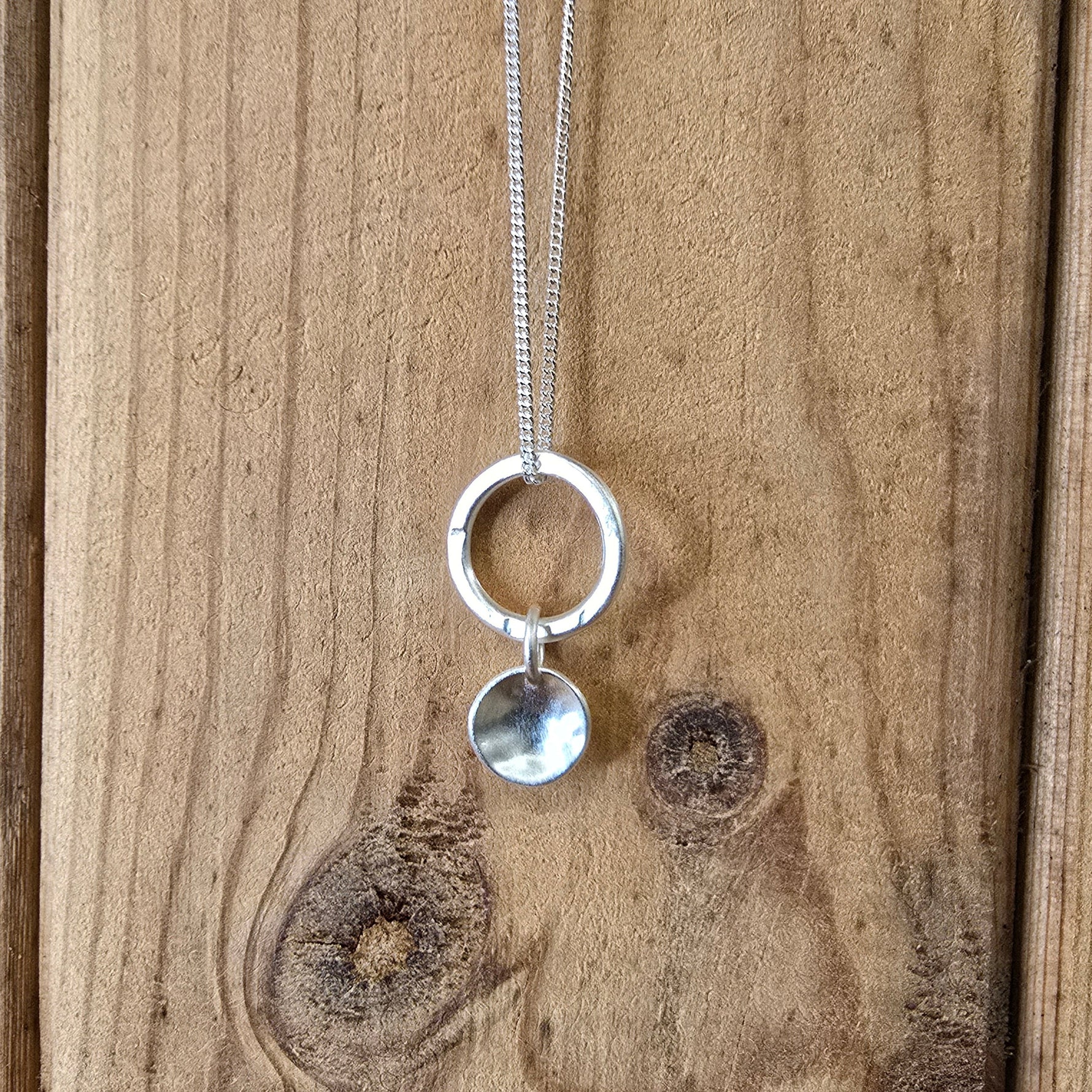 N2CN2F-02-Halskette-N2-Pendant-Susicala-silber (1)