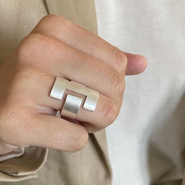 offener Ring aus Sterlingsilber in C Form