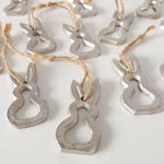 Dekoanhänger in Hasenform aus Alu mit Juteband