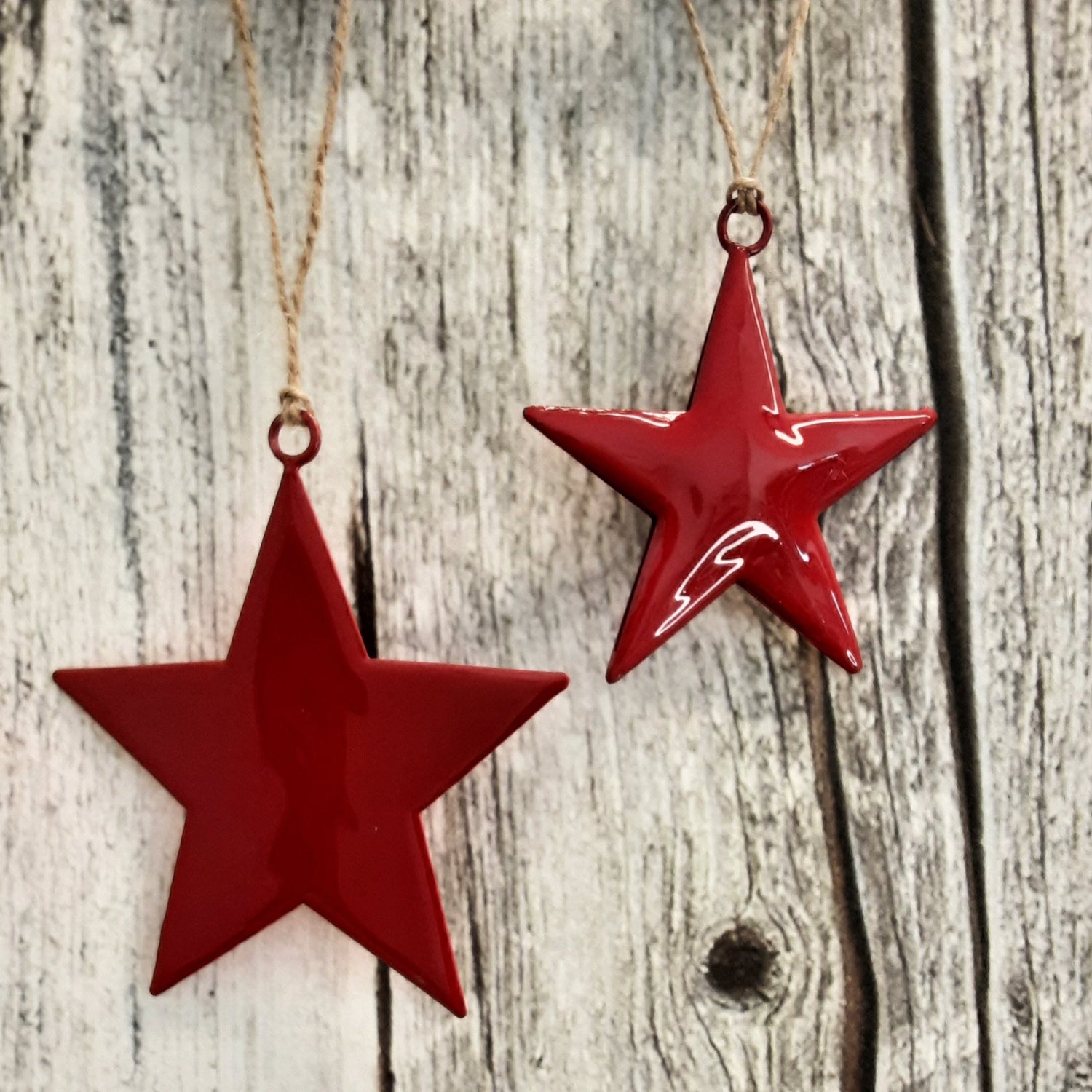 Metall Stern rot lackiert 
