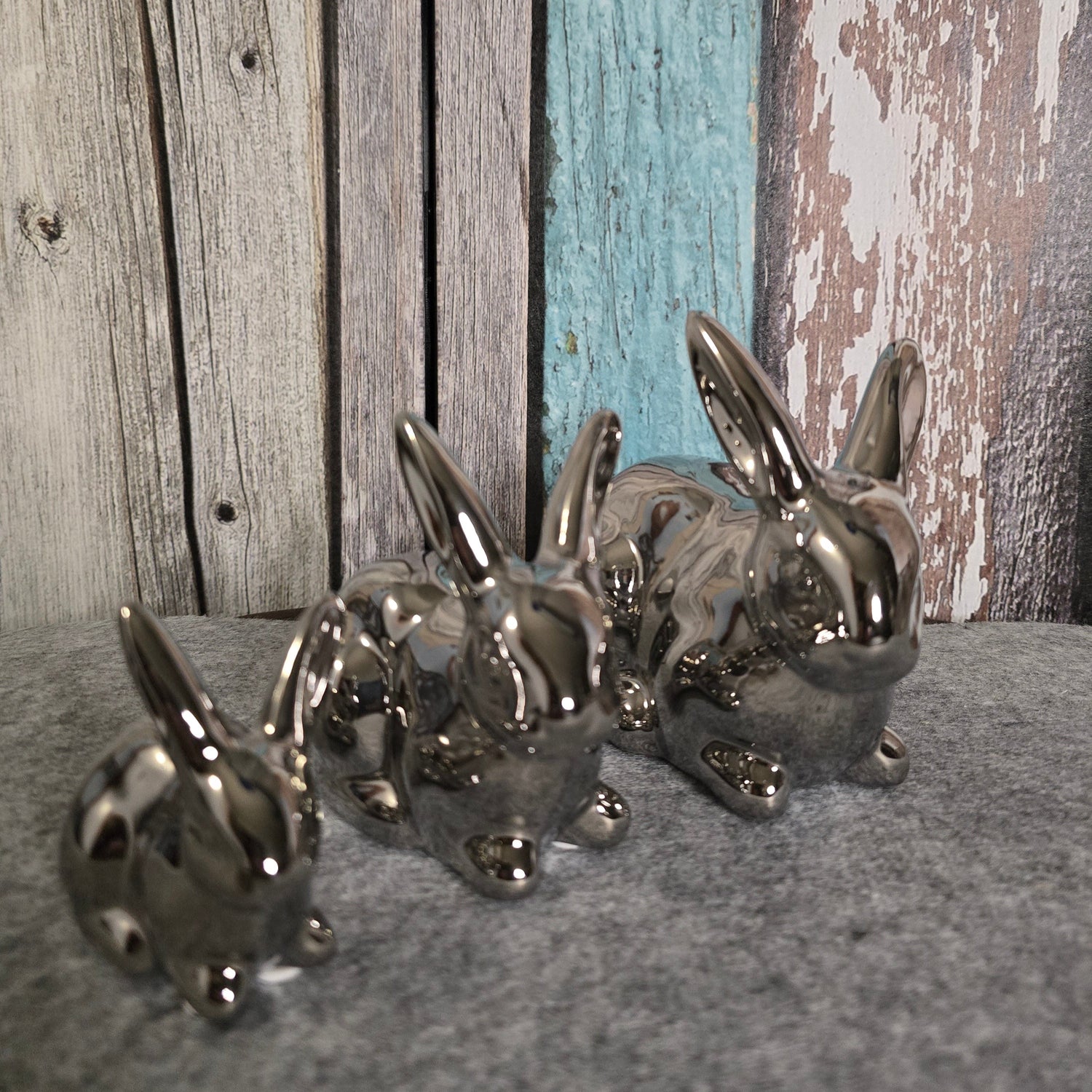 Hasen aus Keramik silber glasiert in 3 unterschiedlichen Größen

